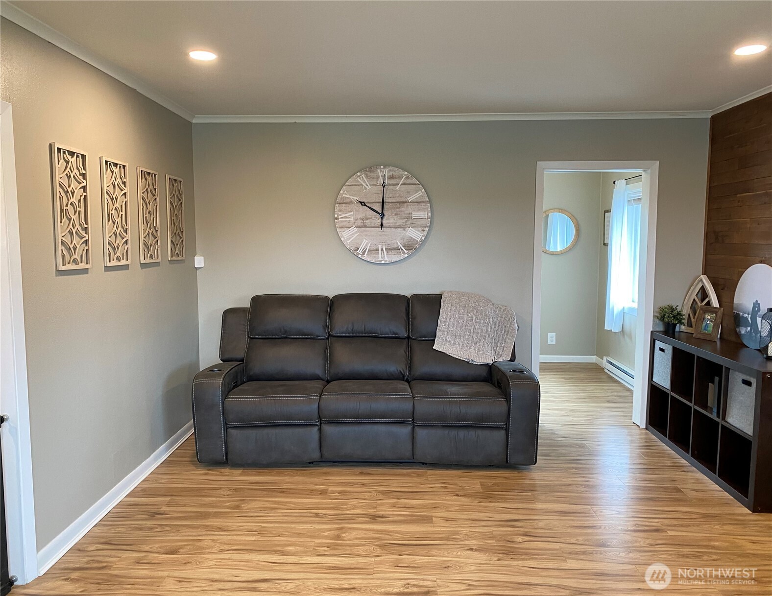 823 Broadway Avenue , South Bend, WA 98586