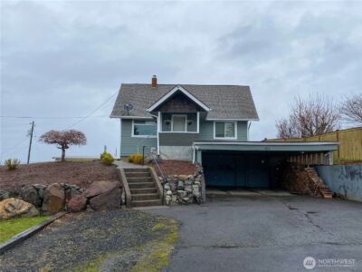 823 Broadway Avenue , South Bend, WA 98586 - Photo 2