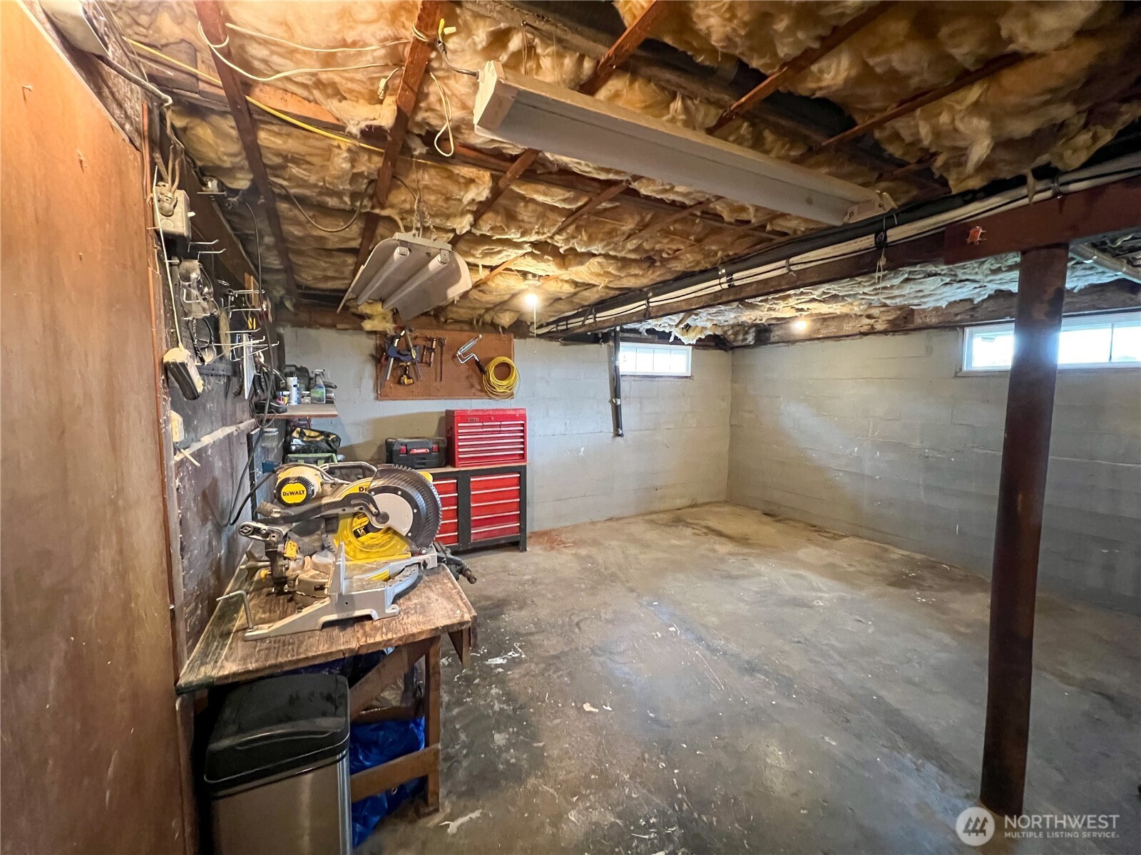 823 Broadway Avenue , South Bend, WA 98586