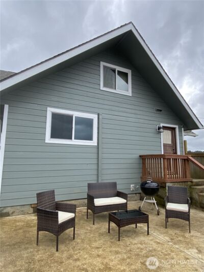 823 Broadway Avenue , South Bend, WA 98586 - Photo 4