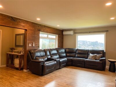 823 Broadway Avenue , South Bend, WA 98586 - Photo 10