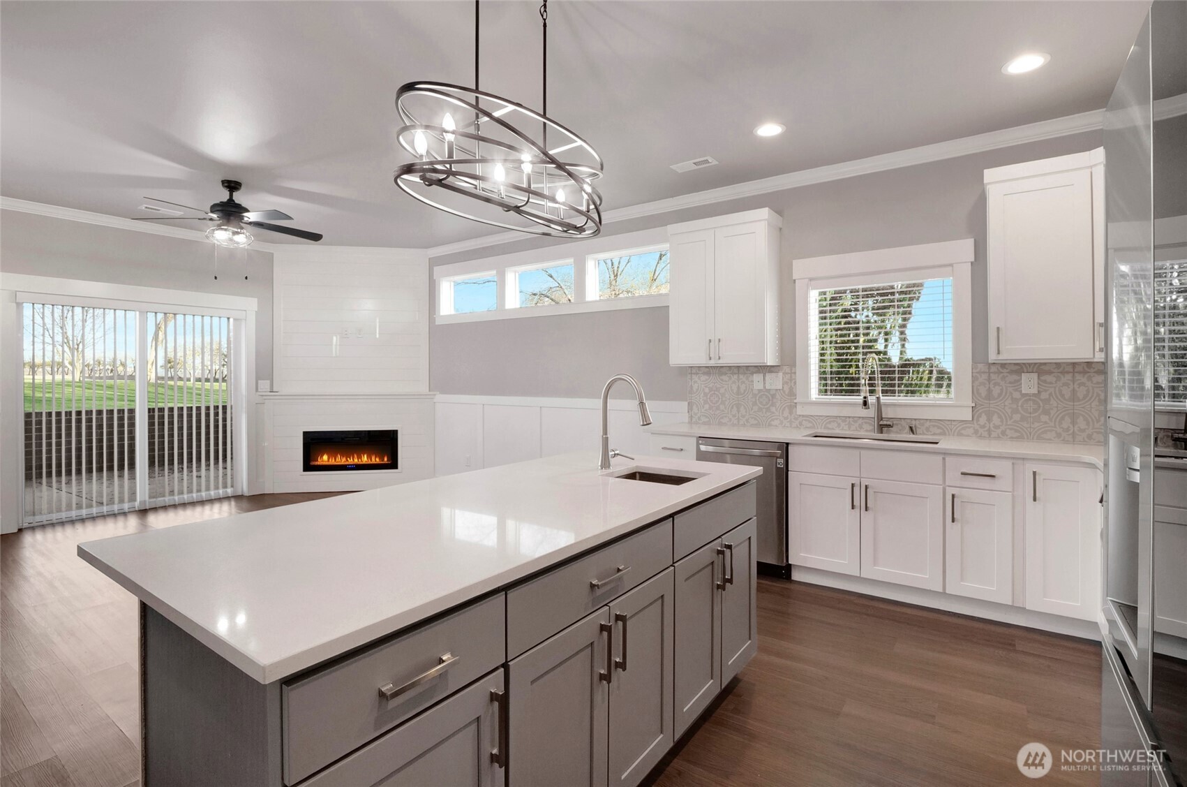 1213 NE Nanto Road #A&B, Moses Lake, WA 98837