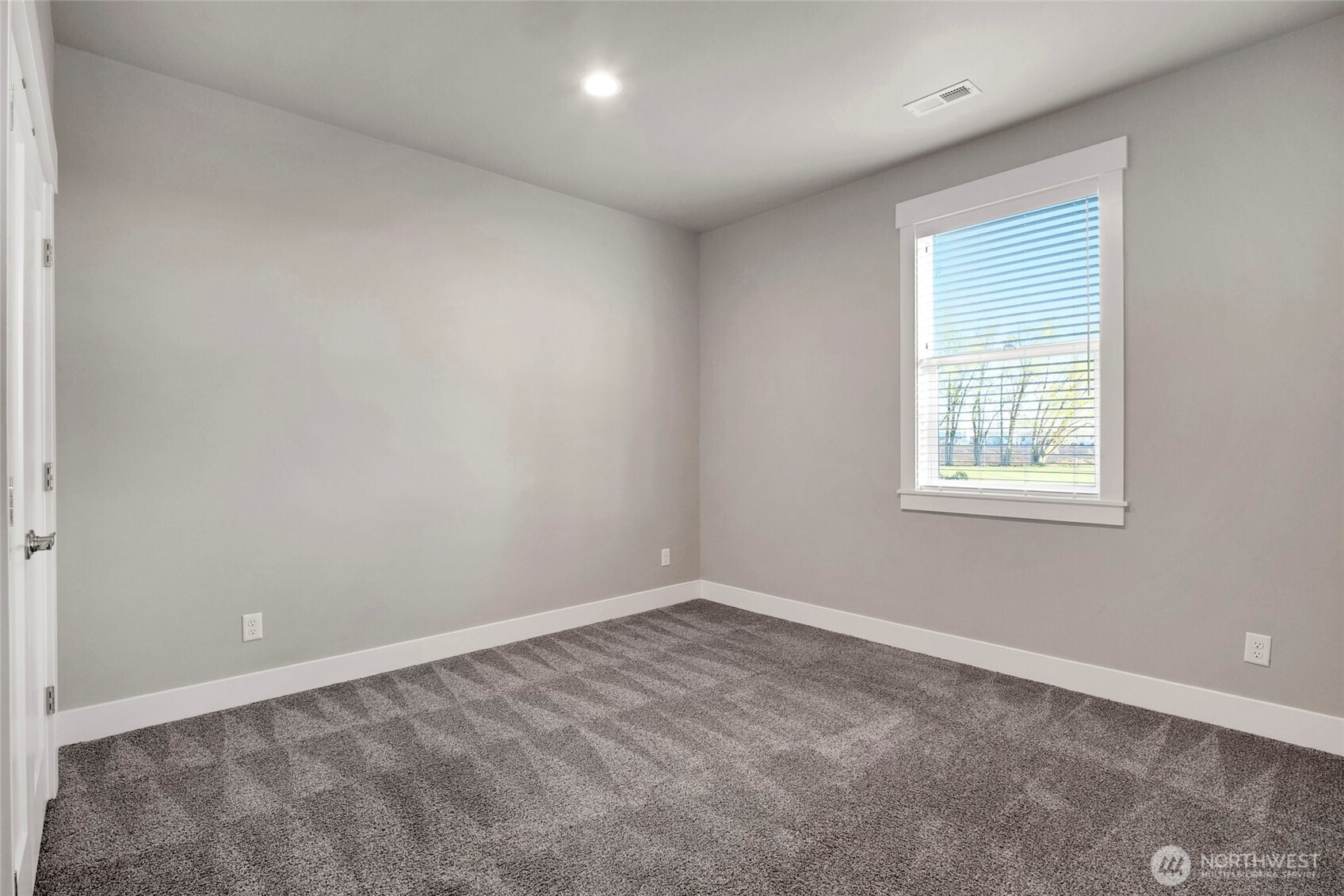 1213 NE Nanto Road #A&B, Moses Lake, WA 98837