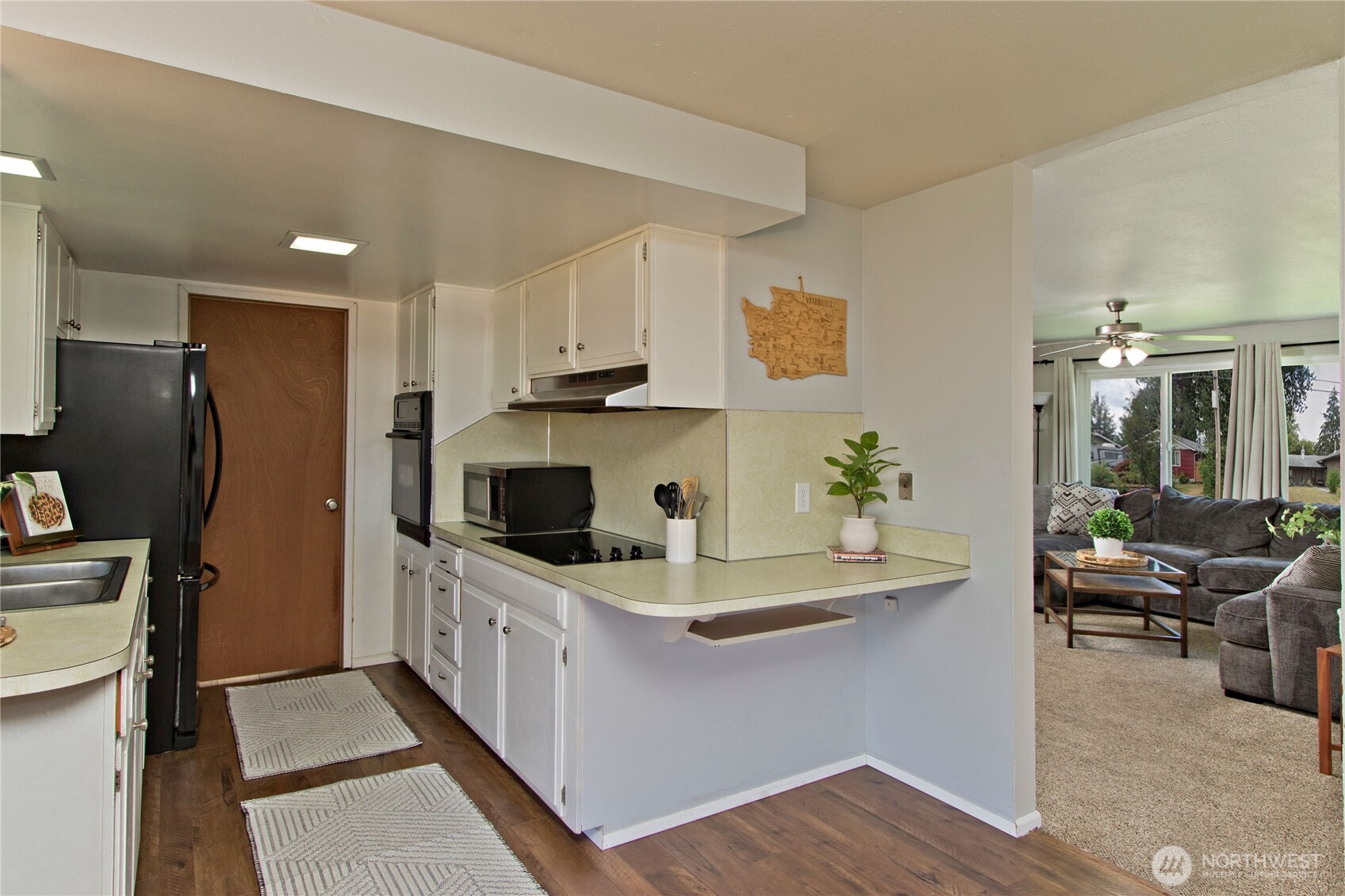 1867 Clovercrest Street , Enumclaw, WA 98022