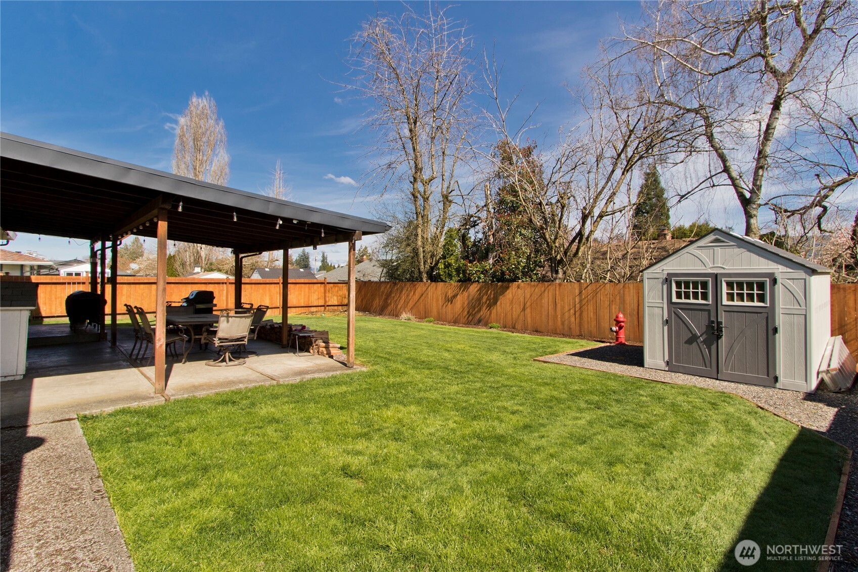 1867 Clovercrest Street , Enumclaw, WA 98022