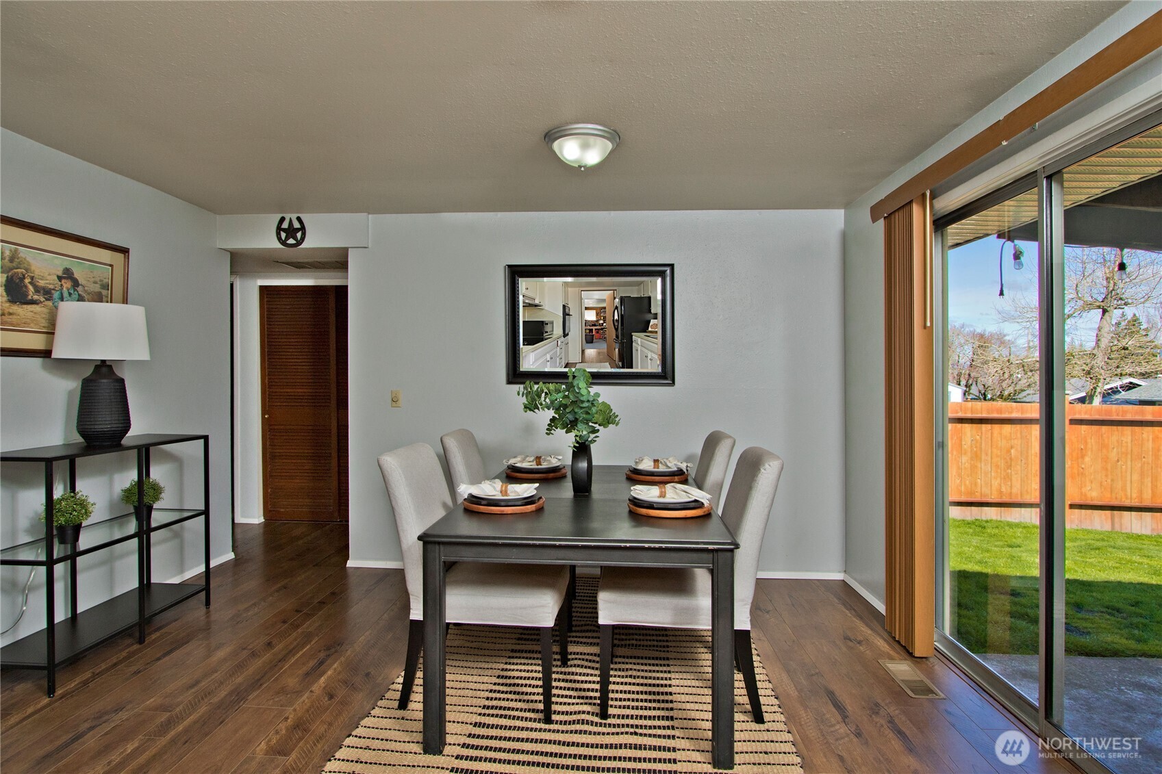 1867 Clovercrest Street , Enumclaw, WA 98022