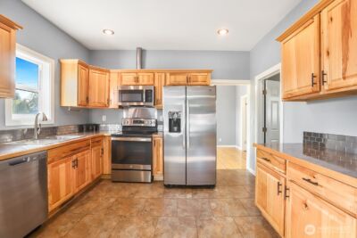 925 McLean Road , Mount Vernon, WA 98273 - Photo 11