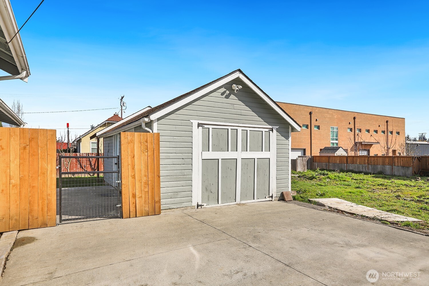 925 McLean Road , Mount Vernon, WA 98273