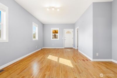 925 McLean Road , Mount Vernon, WA 98273 - Photo 5