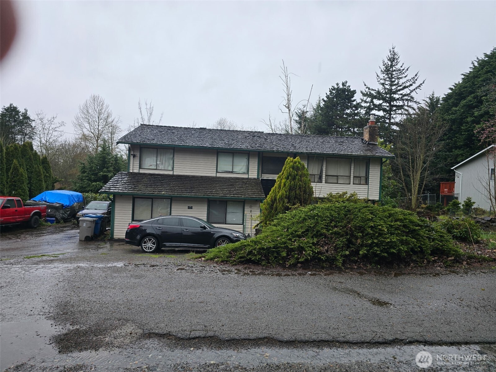 25611 126th Place SE, Kent, WA 98030