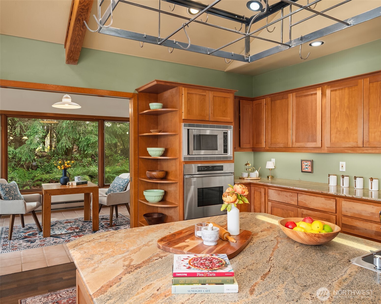 28302 97th Avenue SW, Vashon, WA 98070-0000