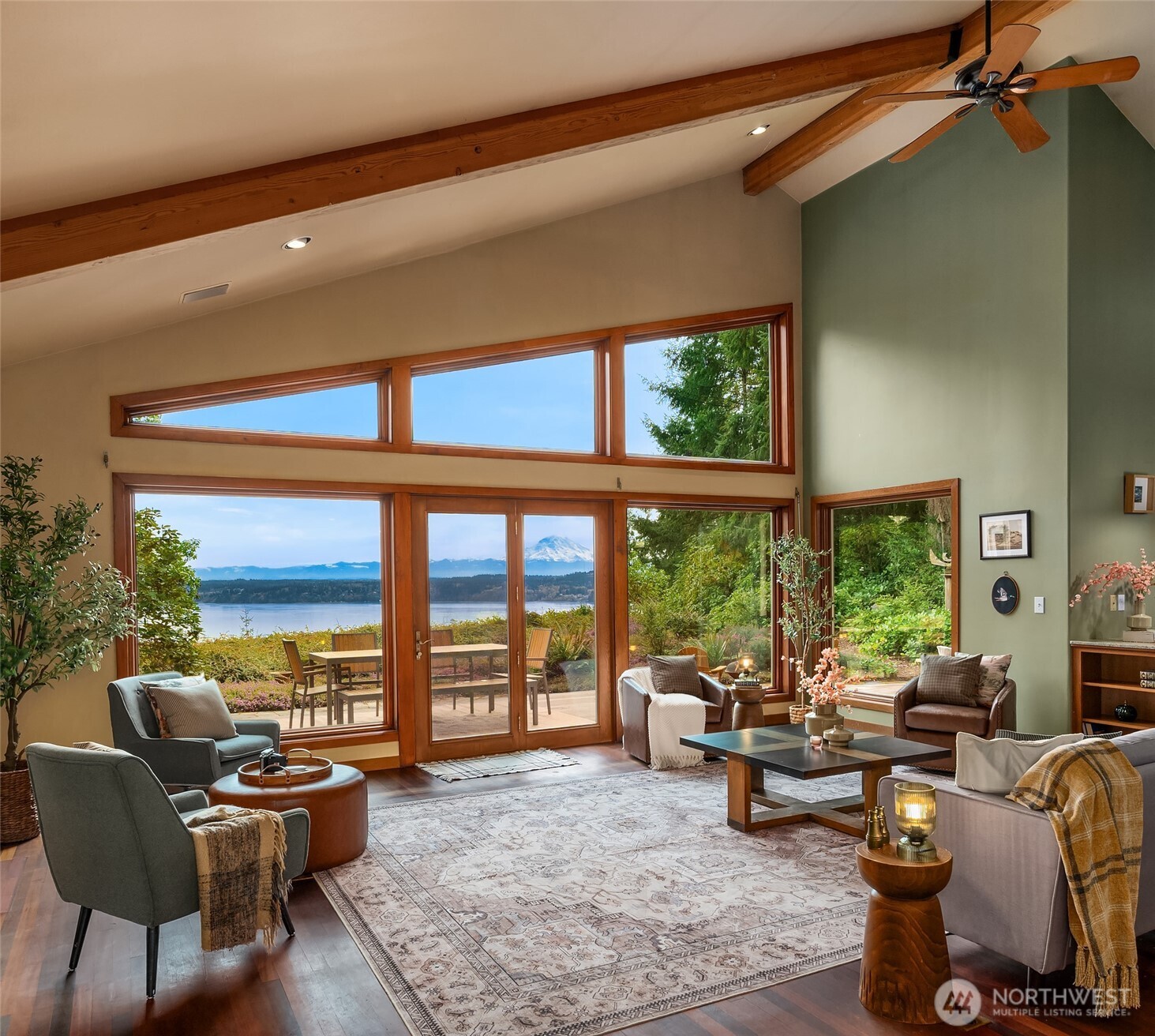 28302 97th Avenue SW, Vashon, WA 98070-0000