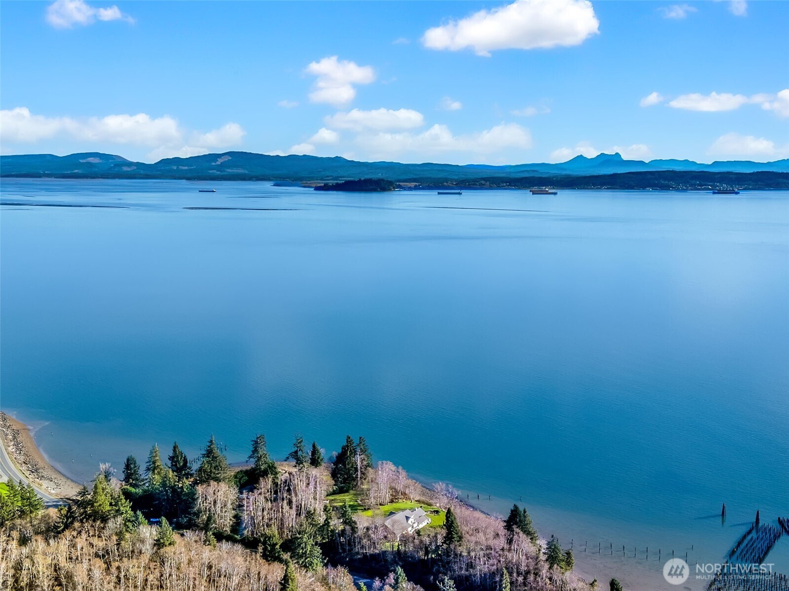 556 State Route 401 , Naselle, WA 98638