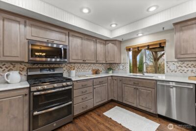 10617 189th Avenue E, Bonney Lake, WA 98391 - Photo 12