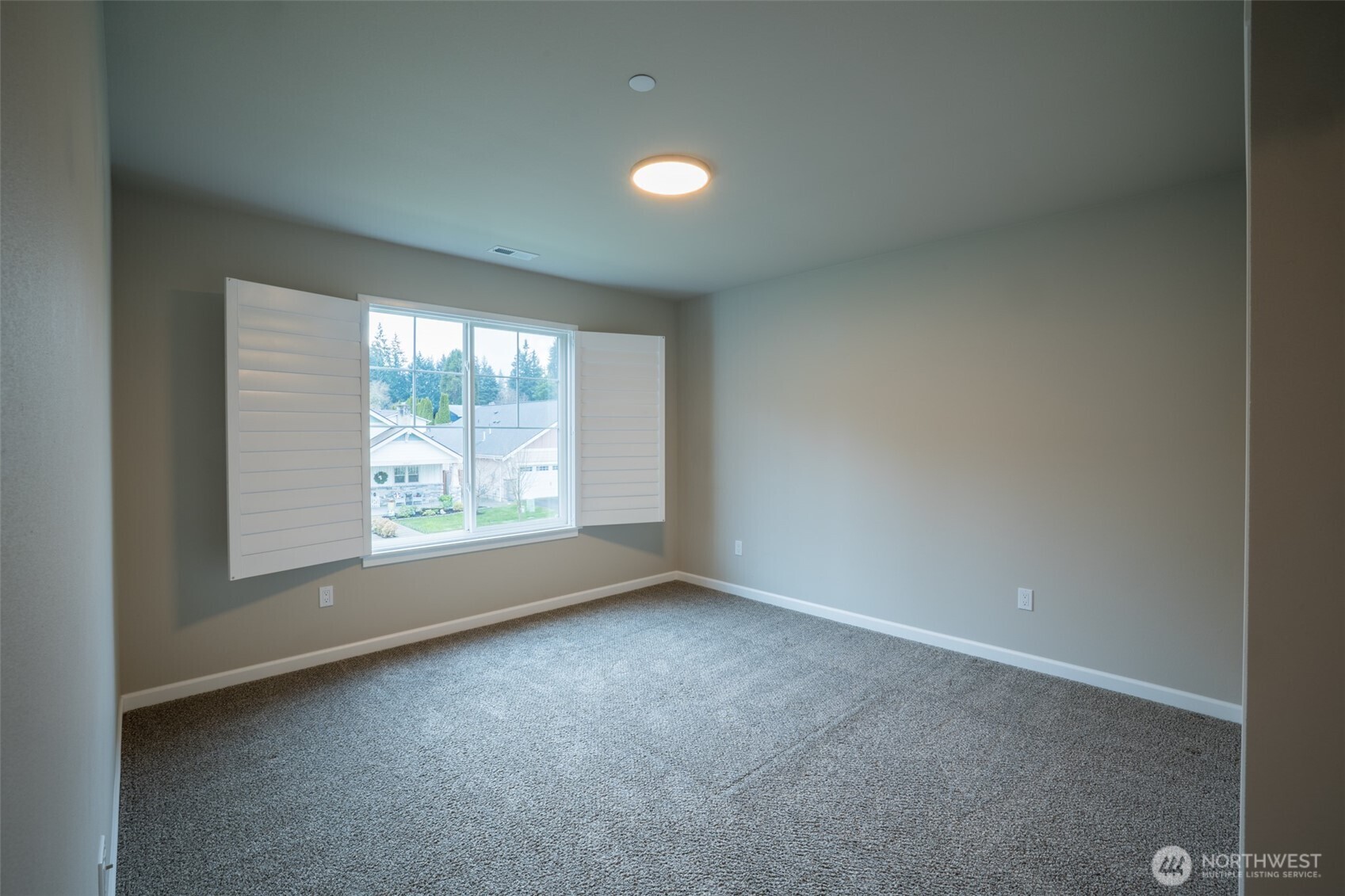 3646 22nd Avenue NE, Olympia, WA 98506