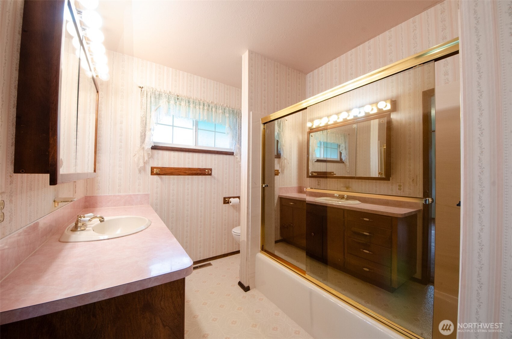 1487 Centralia Alpha Road , Chehalis, WA 98532