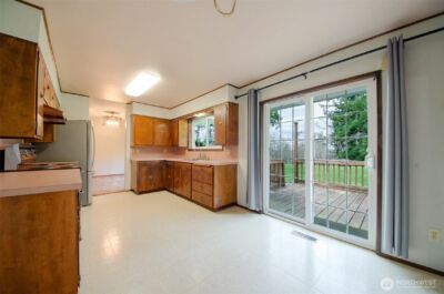 1487 Centralia Alpha Road , Chehalis, WA 98532 - Photo 2