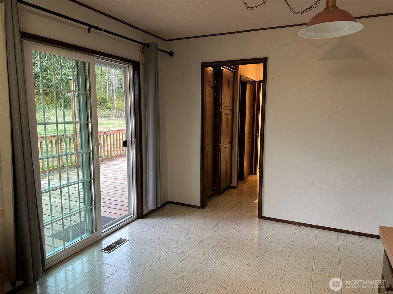 1487 Centralia Alpha Road , Chehalis, WA 98532