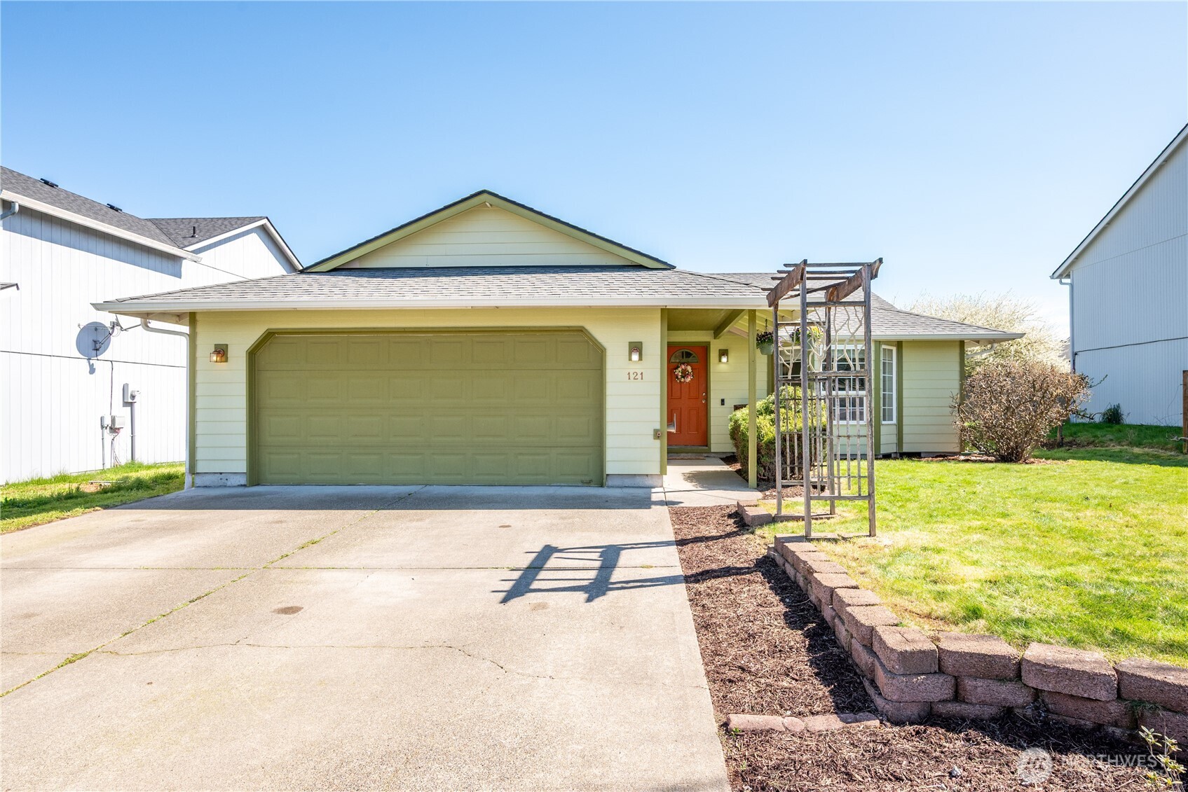 121 Adams Drive , Kelso, WA 98626