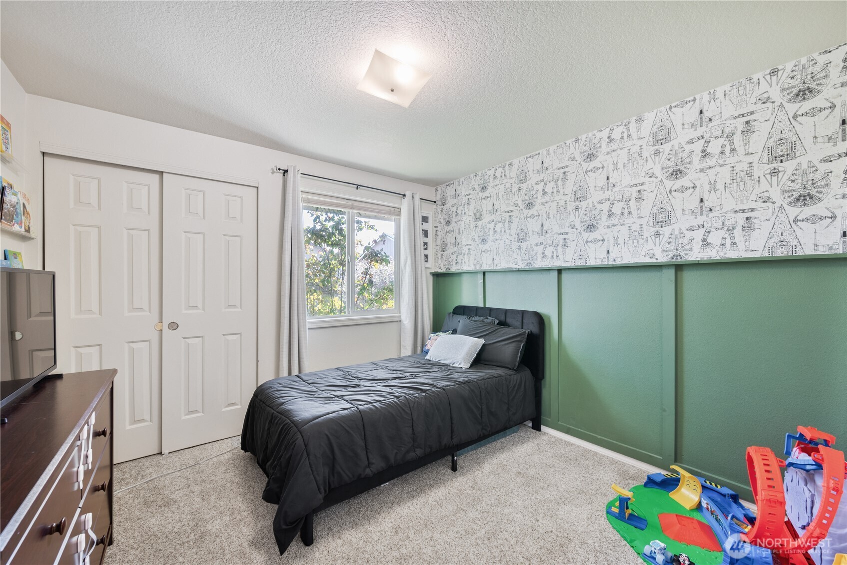 121 Adams Drive , Kelso, WA 98626