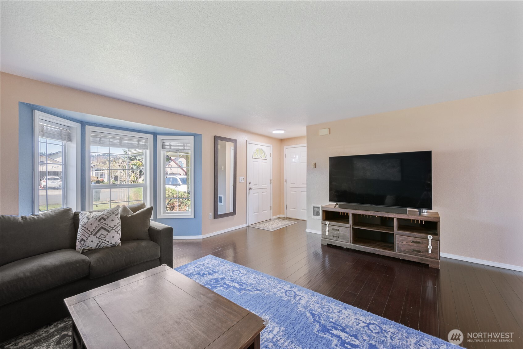 121 Adams Drive , Kelso, WA 98626