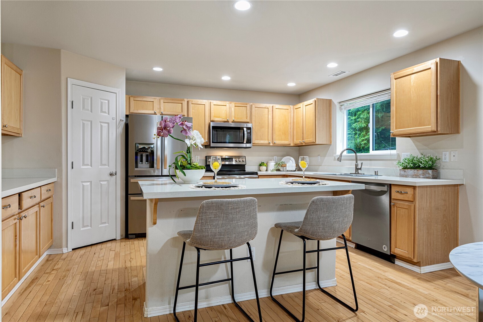 1505 231st Avenue SE, Sammamish, WA 98075