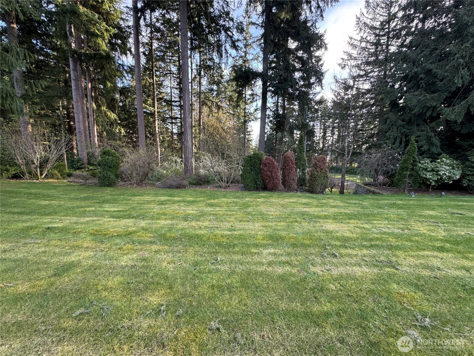 2620 Maltby Road , Bothell, WA 98012