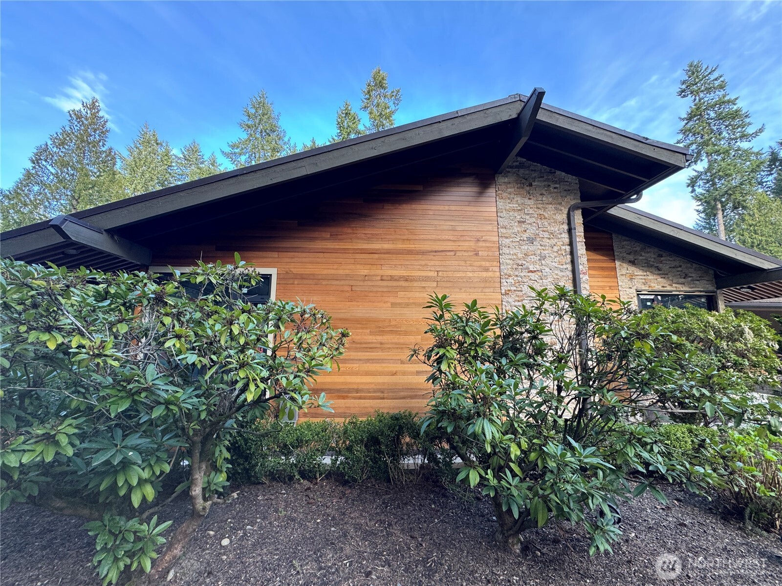 2620 Maltby Road , Bothell, WA 98012
