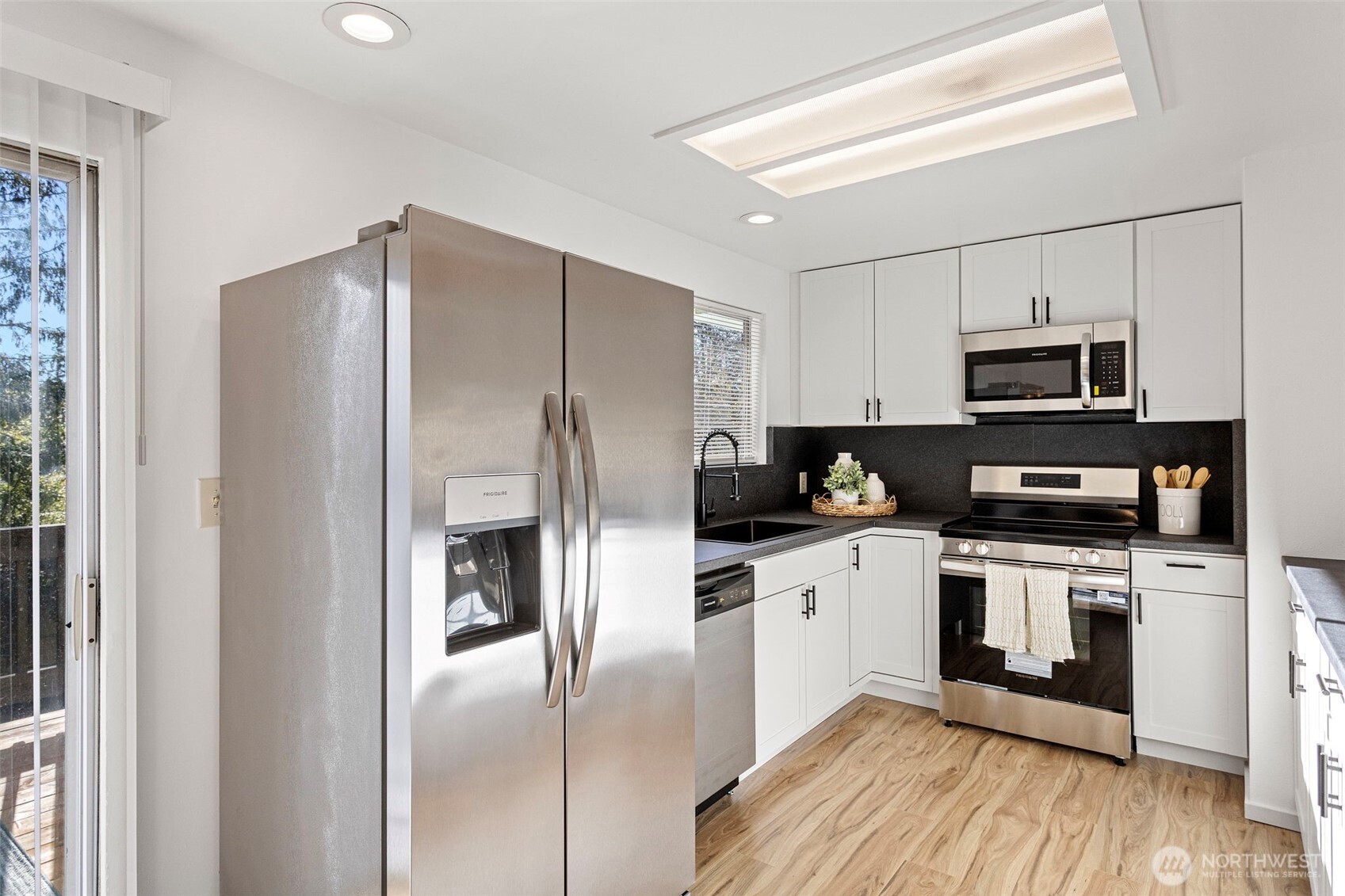 6304 165th Place SW, Lynnwood, WA 98037