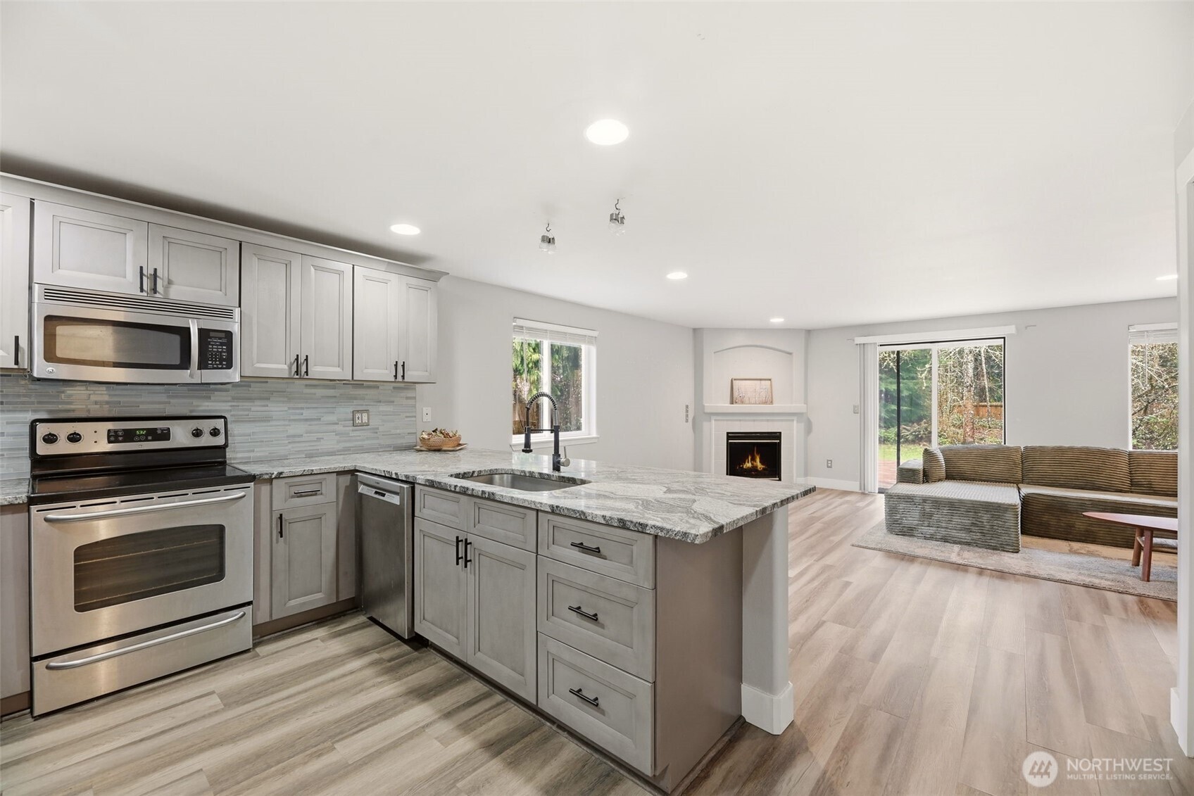 25718 46th Avenue NE, Arlington, WA 98223