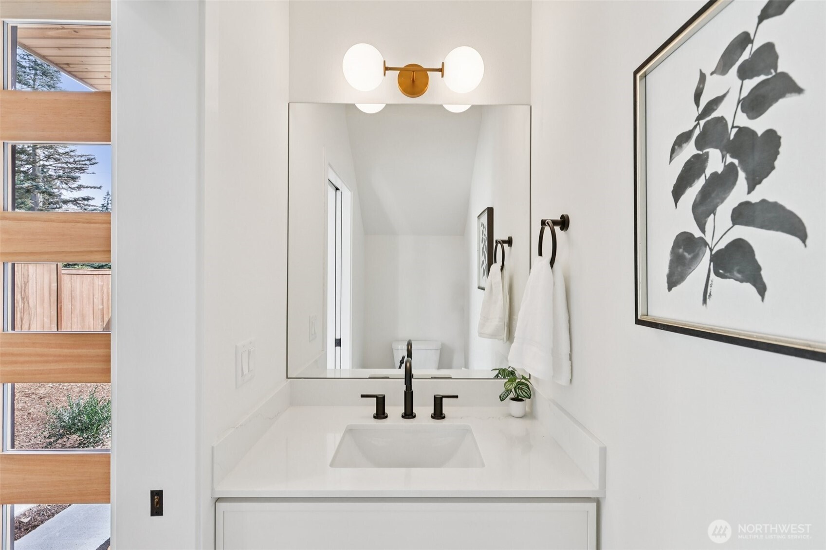 20205 5th Avenue NW, Shoreline, WA 98177