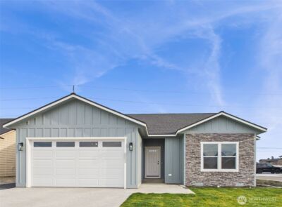 2470 Noah Street SE, East Wenatchee, WA 98802