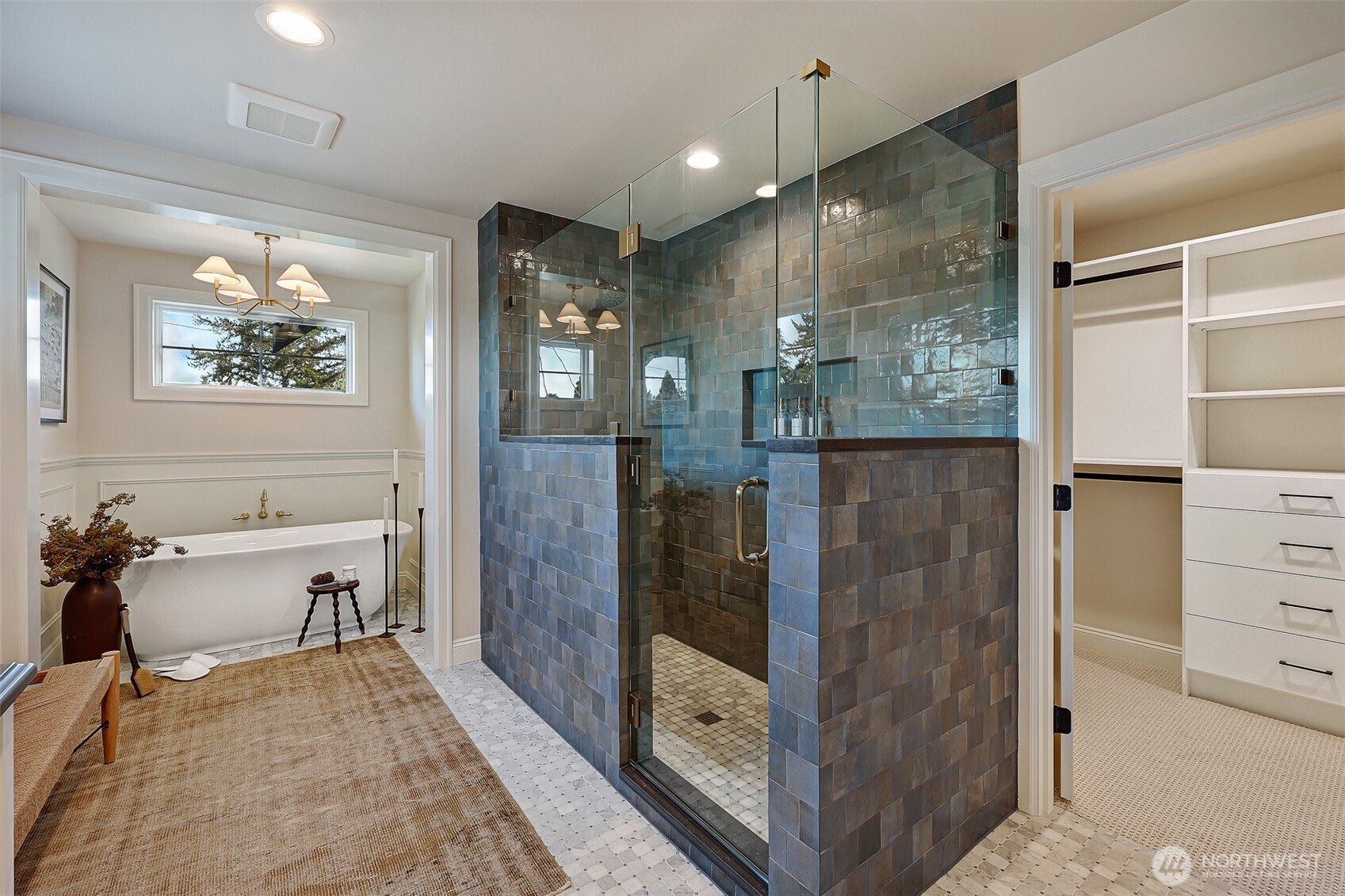 7003 37th Avenue NE, Seattle, WA 98115