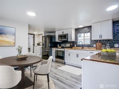 3001 S 288TH Street #111, Federal Way, WA 98003