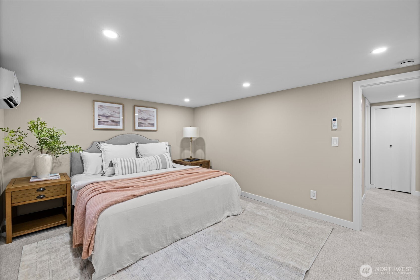 4725 37th Avenue SW, Seattle, WA 98126