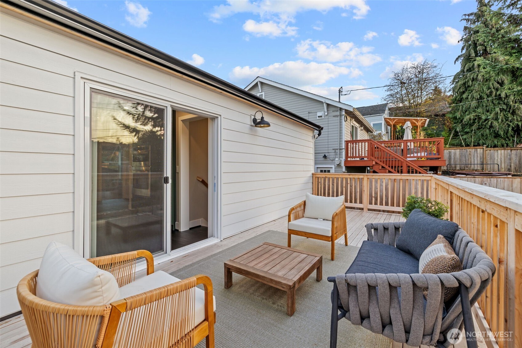 4725 37th Avenue SW, Seattle, WA 98126