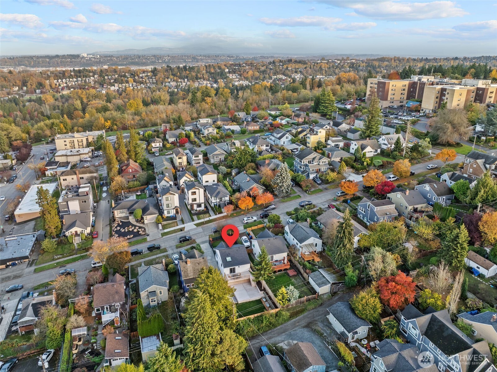 4725 37th Avenue SW, Seattle, WA 98126