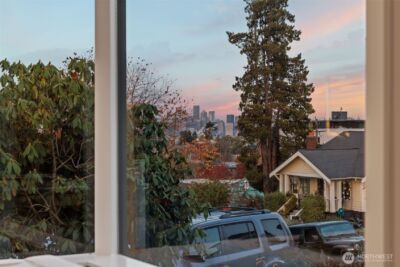 4725 37th Avenue SW, Seattle, WA 98126 - Photo 4