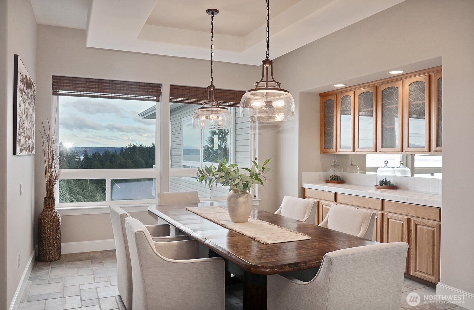 4694 Wrightsman Place , Clinton, WA 98236