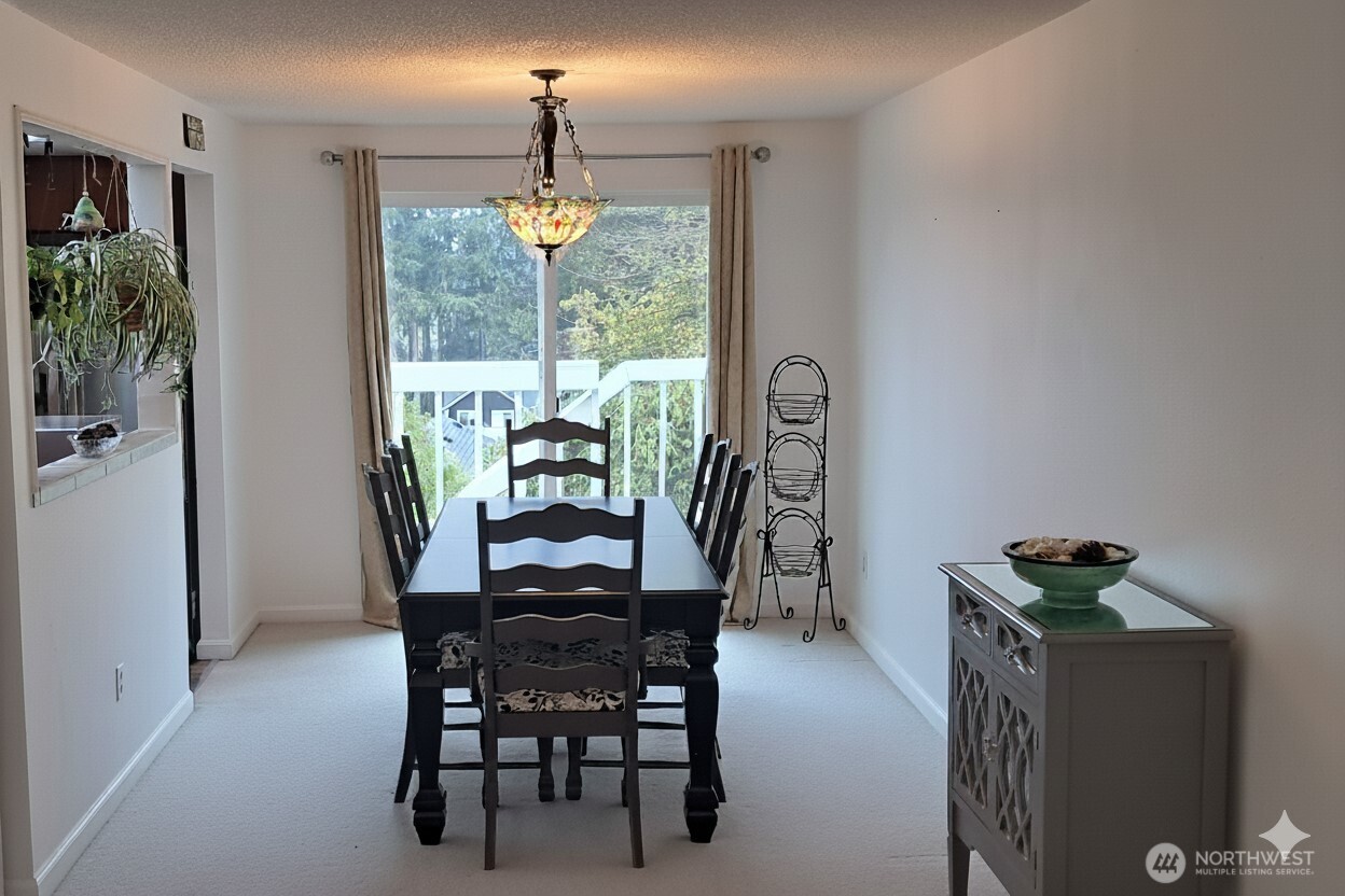 7655 Forest Ridge Drive NE, Bremerton, WA 98311