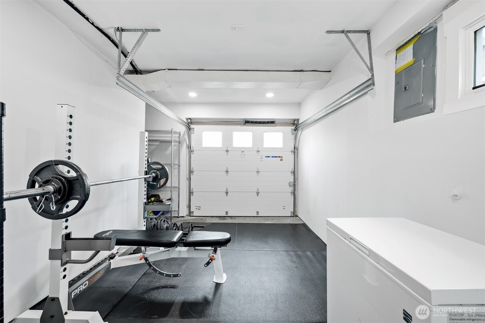 1035 NE 100th Street , Seattle, WA 98125-7517