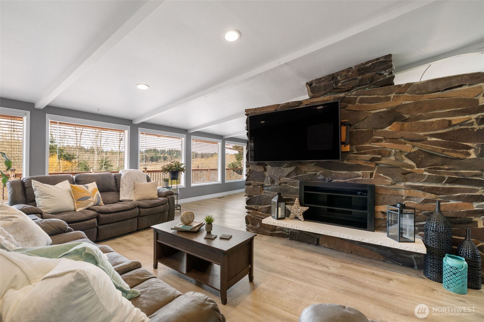 11782 Schold Road NW, Silverdale, WA 98383-9503