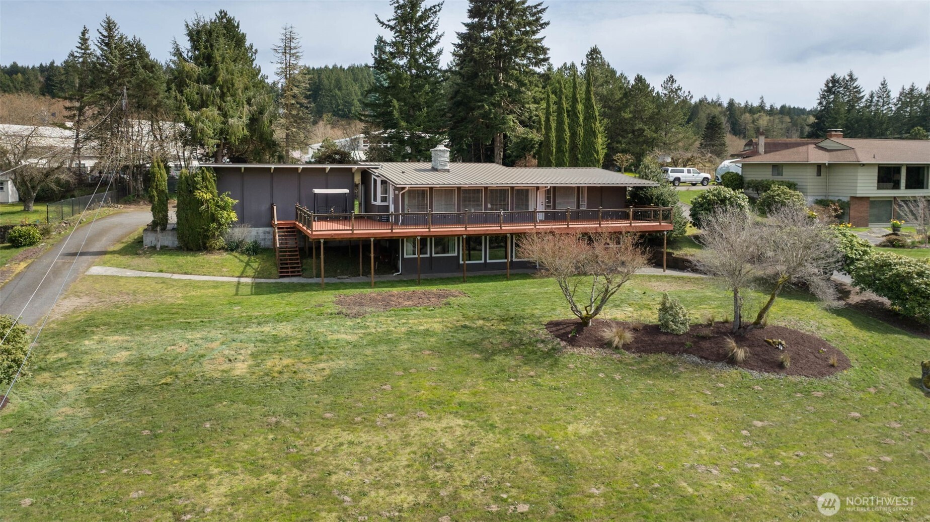 11782 Schold Road NW, Silverdale, WA 98383-9503