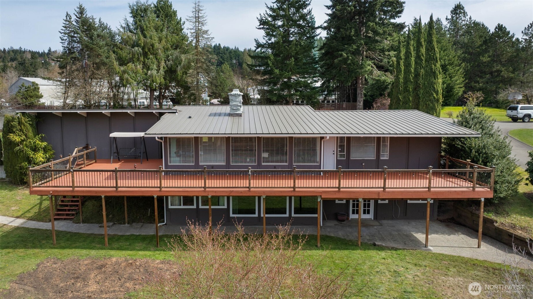 11782 Schold Road NW, Silverdale, WA 98383-9503