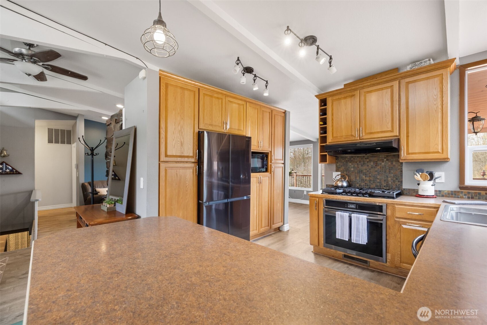11782 Schold Road NW, Silverdale, WA 98383-9503