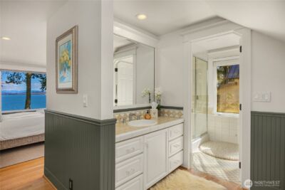 12960 Sunrise Drive NE, Bainbridge Island, WA 98110 - Photo 27