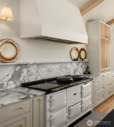 12960 Sunrise Drive NE, Bainbridge Island, WA 98110 - Photo 8