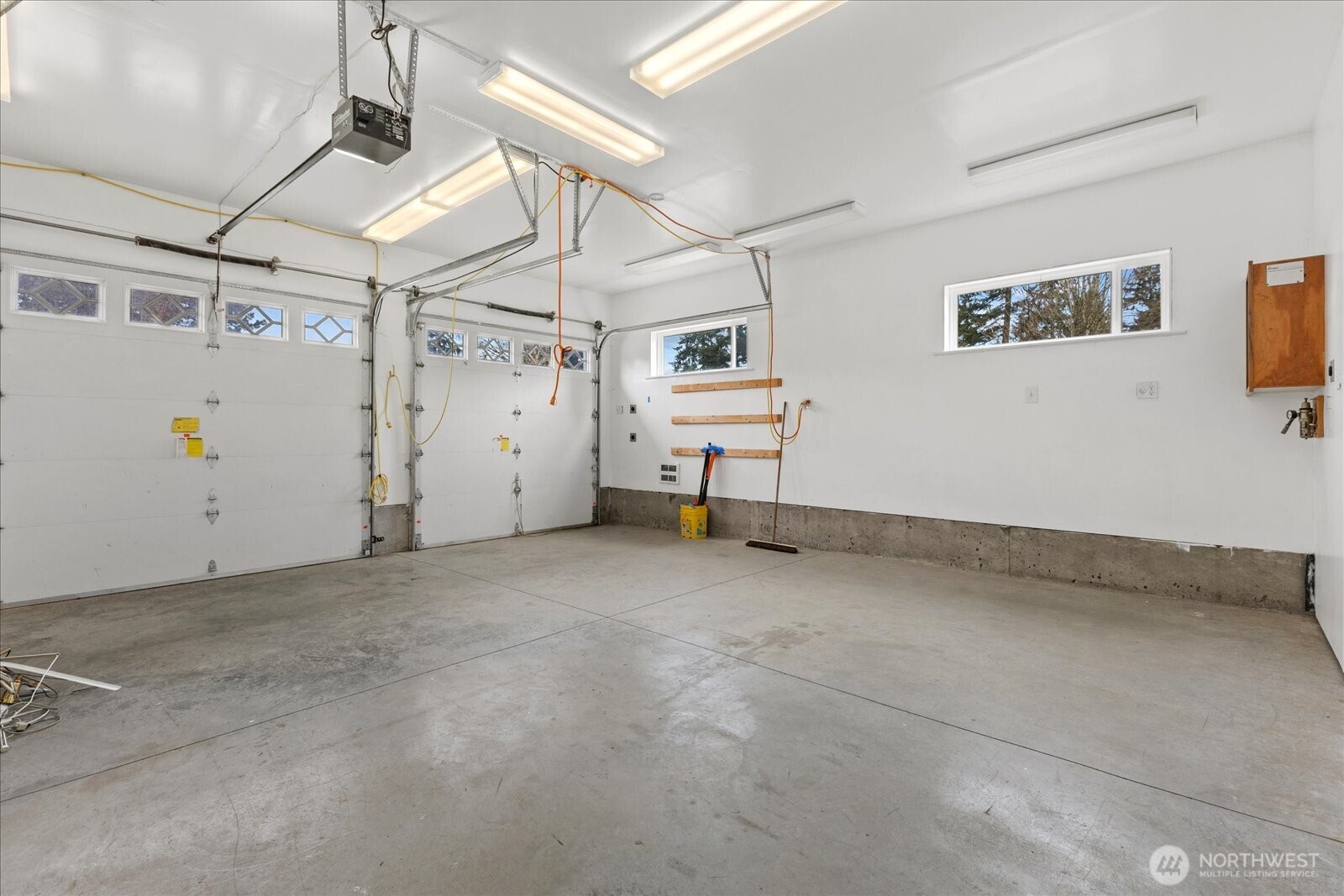 14050 91st Place NE, Kirkland, WA 98034