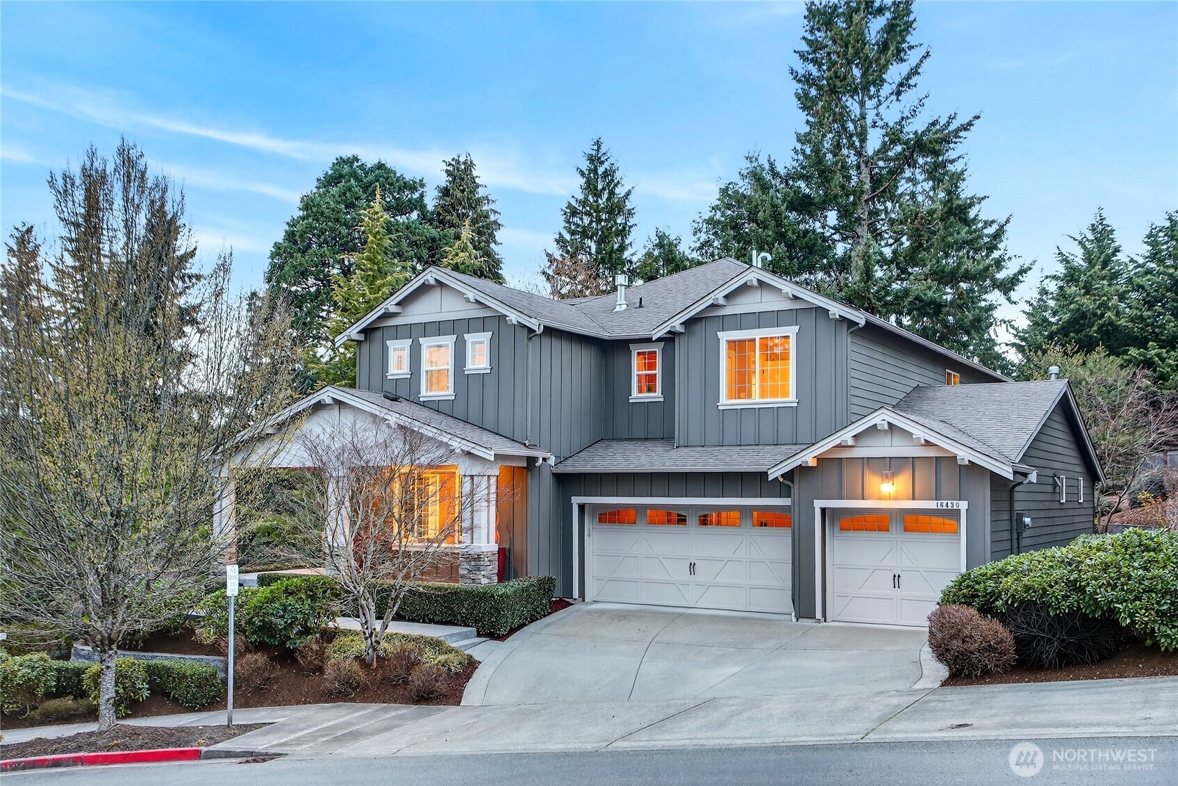 16430 SE 61st Place , Bellevue, WA 98006
