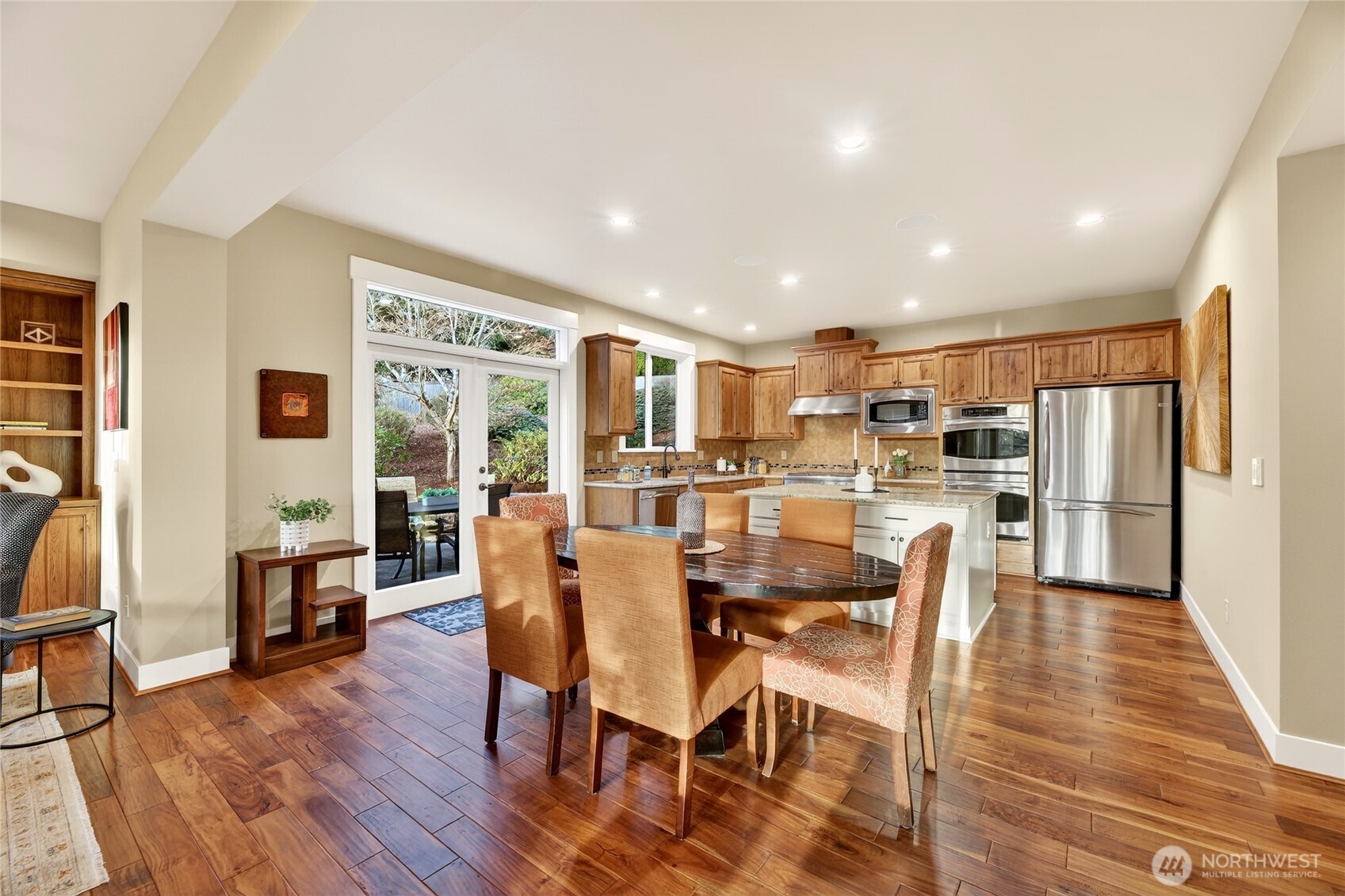 16430 SE 61st Place , Bellevue, WA 98006